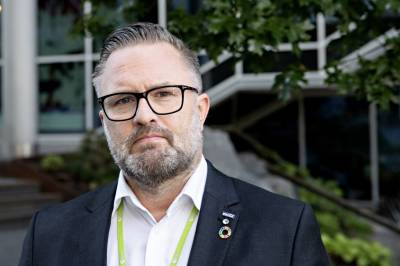 Slår tilbake etter flykaoset: - Ville gjort det igjen