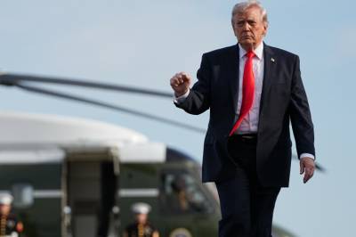 Amerikansk krigsskip truffet av Iranske raketter