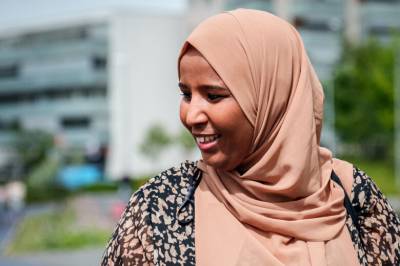 Kom til Norge som tiåring: – Han er min konge
