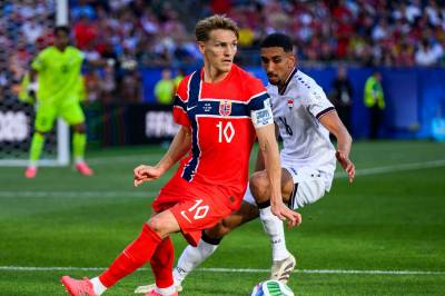 Ekspertene enige om Ødegaard: - Dum diskusjon
