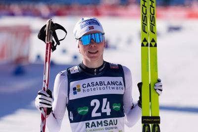 Jens Lurås Oftebro vant Seefeld-trippelen – sensasjonell avslutning ga seier