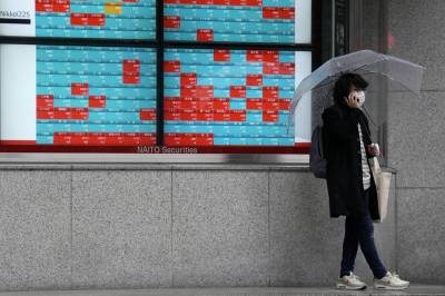 Børsene i Asia faller igjen bredt. Inflasjonstall og kommende rentemøte preger stemning.