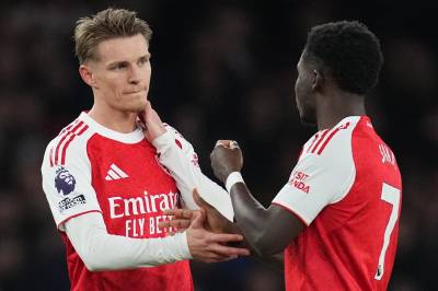 Ødegaard tilbake fra start da Arsenal økte forspranget