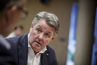 To skuffelser og én kursfest