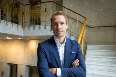 Lanserer «ekstremscenario»: De tre store kan bli verd over 2000 milliarder kroner