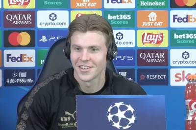 Svarer om det virale intervjuet: - Ble tatt på senga