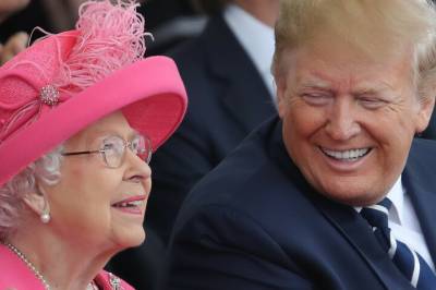 Bokbombe: Gjorde narr av Melania