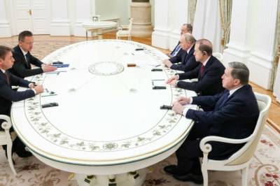 Skal ha ringt Lavrov i pausene