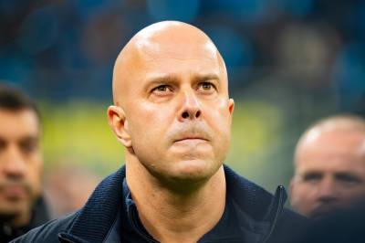 Slot kaller inn Salah til møte