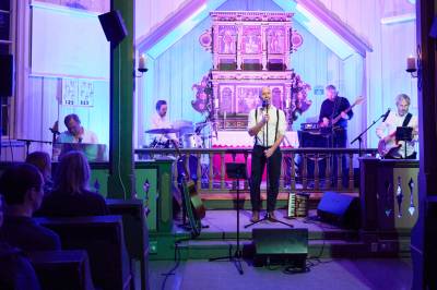 Øyeblikk for ettertanke med Tidløs • Birkenesavisa