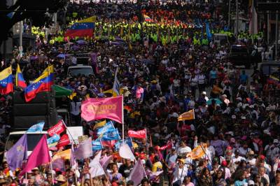 Ekstrem usikkerhet etter USAs angrep: – Gatene er militarisert