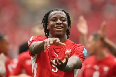 Sveits og Canada videre i VM – Bosnia-Hercegovina må vente på sin skjebne
