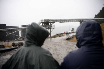 Måling: To av tre vil stanse gruvedumping i Førdefjorden