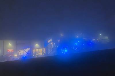 Bil har kjørt 20 meter inn i butikk i Kragerø