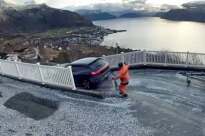 Her forsvinner bilen: – Å faen!