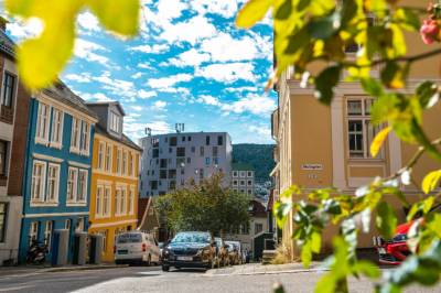 Eksperter om leieboligjakten: – Da begynner du å få dårlig tid