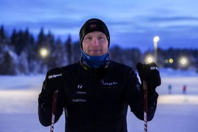 – Pedagogisk? Han er berre pedagog på papiret