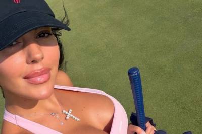 Cristiano Ronaldos forlovede Georgina Rodriguez stiller i «upassende» golf antrekk