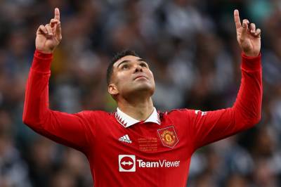 Casemiro forlater Manchester United neste sommer, og kostnadskutt er angivelig en hovedårsak
