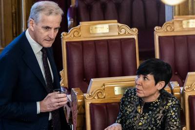 Vil kalle inn Støre og Søreide til Epstein-høring