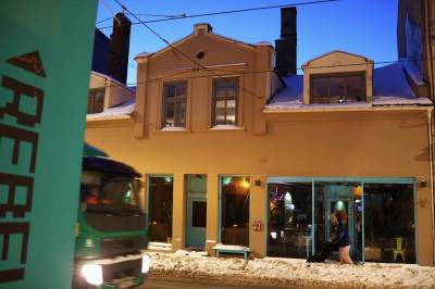 Ble møtt av lapp på døra: – Oi, hva gjør vi nå?