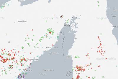 Oljetanker måtte snu - prøvde å seile gjennom Hormuzstredet