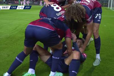Scoring for Maldini