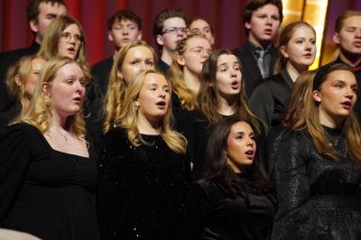 Vakker samklang i Hønefoss kirke