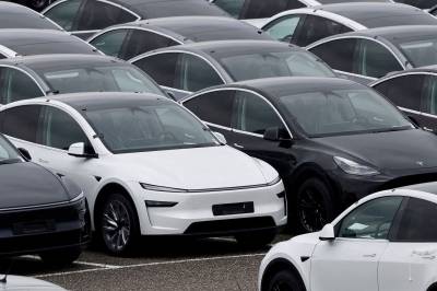Tesla-salget i Norge falt kraftig