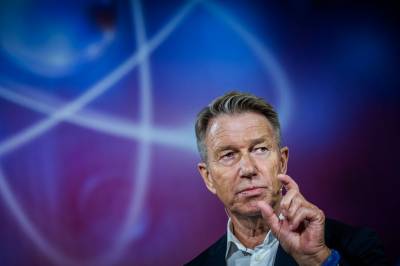 – Pressar poli­tika­rane til å opne sårbare område