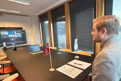 Her har de sitt første møte:  – Vi takker for den enorme innsatsen de gjør