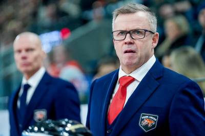 Hockeylandslagstrener Sjur Robert Nilsen har fått kreft