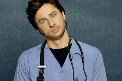 The Scrubs reboot har premiere i slutten av februar