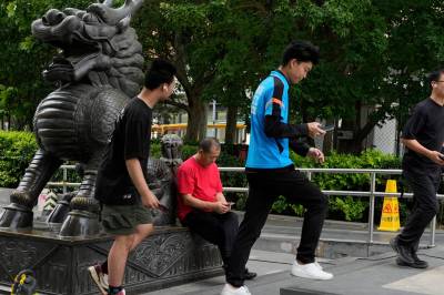 Enslige, kinesiske menn på desperat jakt etter kone