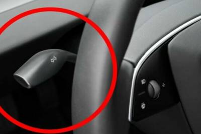 Se hva som dukket opp i Tesla-butikken