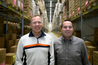 Fant ikke bøkene før eksamen. Nå styrer de en milliardbedrift