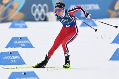 Sjokkgull til Norge på OL-stafetten – storfavoritt Sverige sjanseløse etter absurde fall