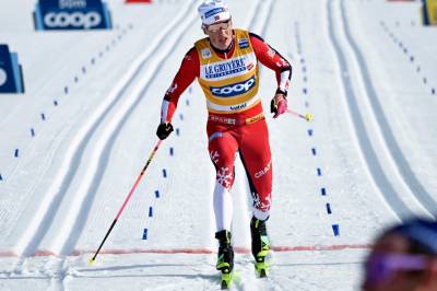 Klæbo fra hjernerystelse til hoderystende seier
