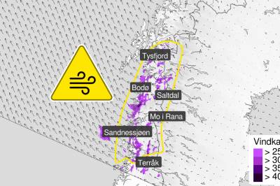 Forlenger og forsterker farevarsel: Melder opp mot full storm og lokalt kraftige vindkast