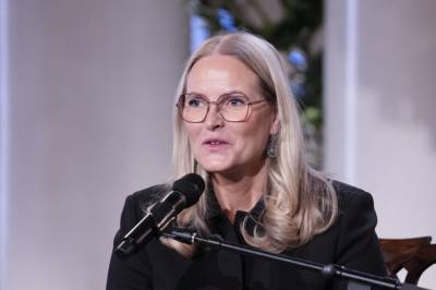 Det Norske Jentekor setter samarbeidet med kronprinsesse Mette-Marit på pause til 2027