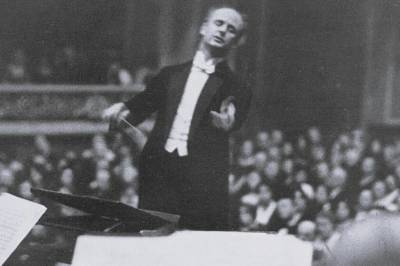 Forskeren har hørt på 480 versjoner av Hitlers favorittmusikk. Dette fant han ut