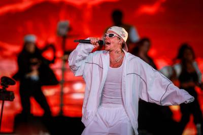 Justin Bieber slipper nytt album