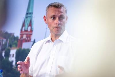 Tidligere Sp-topp ber partiene droppe sentralstyrt «borgfred»