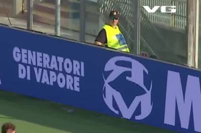 Short Goal by Simone Lontani