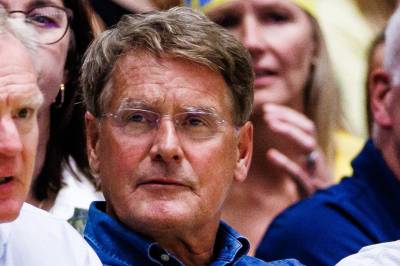 Fikk nok: Gir bort 100 millioner