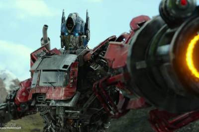 Den nye « Transformers »-filmen har funnet sin manusforfatter