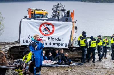  Ny dom: Gruveselskap får fortsette dumping i Førdefjorden