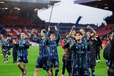 NFF vurderer å forlenge fotballsesongen – kampflytting skaper trøbbel