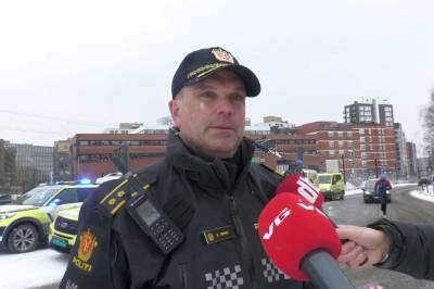 Vi søker etter én person som skal ha løpt fra stedet