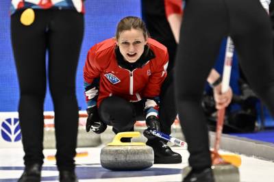 Curling: Norge får ny OL-sjanse etter knepent tap for Japan – vinn eller forsvinn mot USA